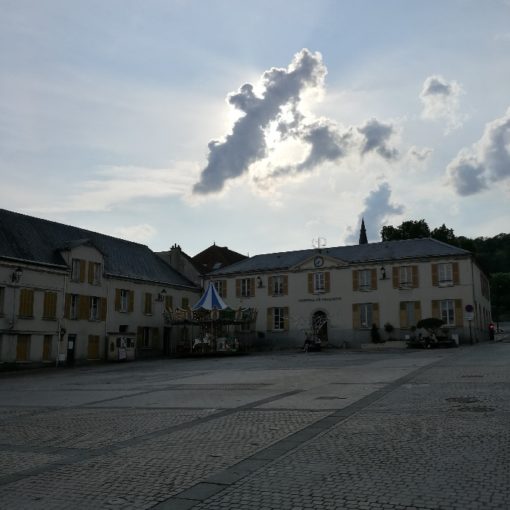 place-victoire-deserte