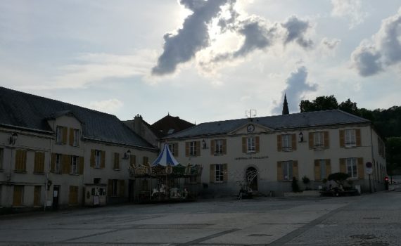 place-victoire-deserte